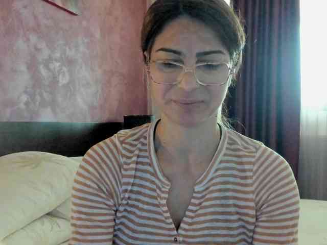 AngelNicolle AngelNicolle