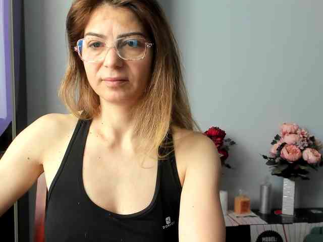AngelNicolle AngelNicolle