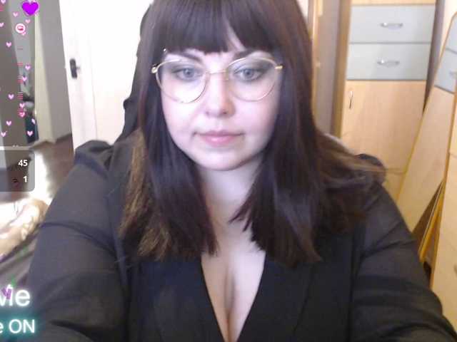 AnabetVampire, live now on BongaCams