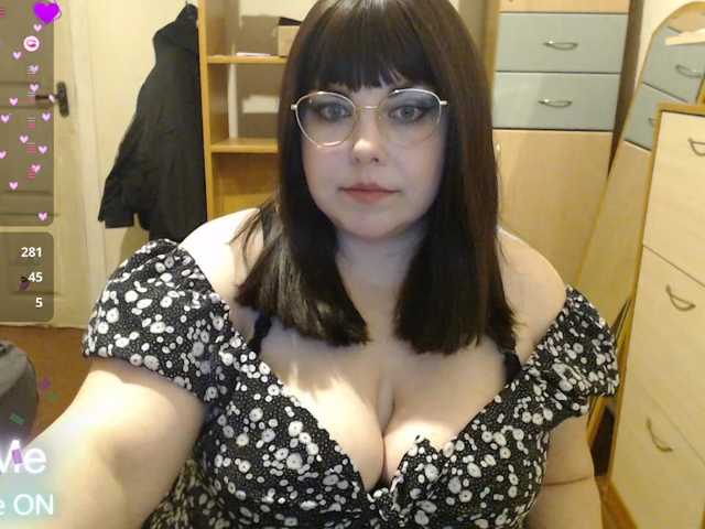 AnabetVampire, live now on BongaCams
