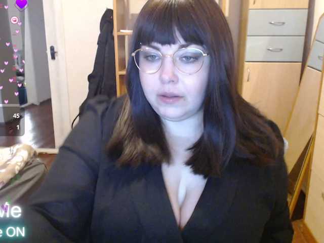 AnabetVampire, live now on BongaCams