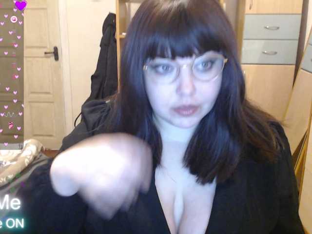 MusicAnnaMuse live cam preview