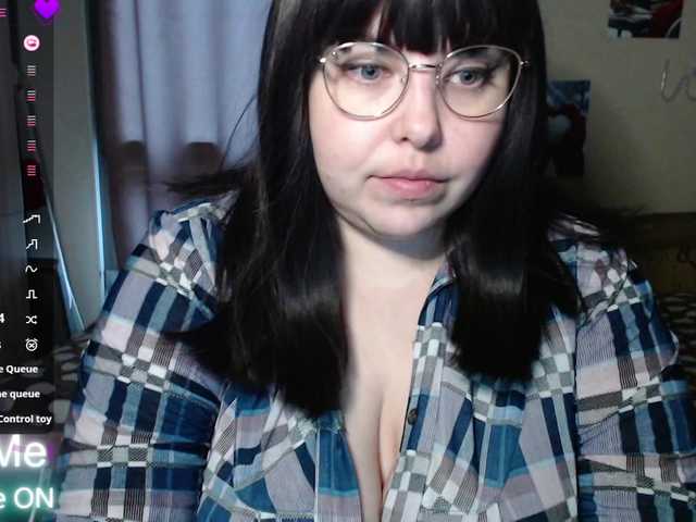 -HeartSease- live webcam show