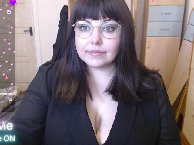 AnabetVampire, en directo ahora en BongaCams