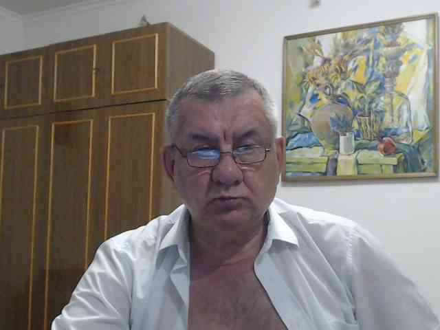 machomale3 Live Webcam on BongaCams