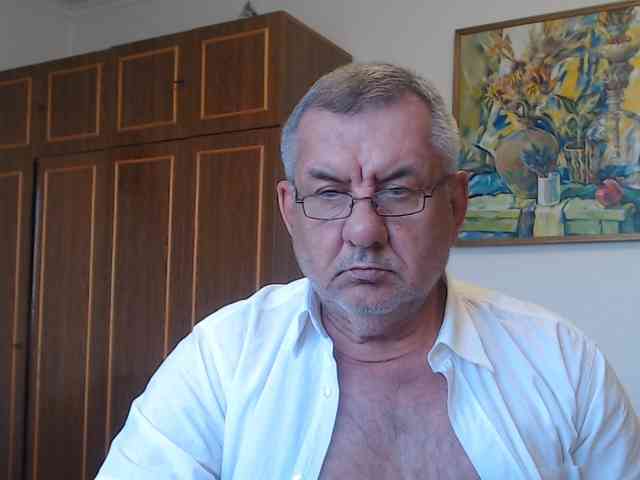 machomale3 Live Webcam on BongaCams