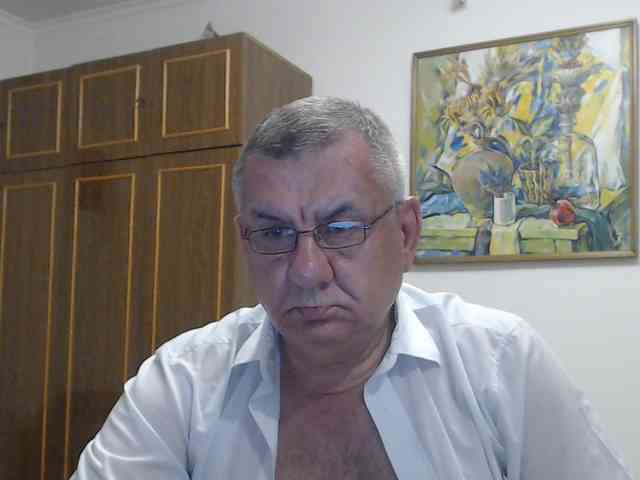 machomale3 Live Webcam on BongaCams