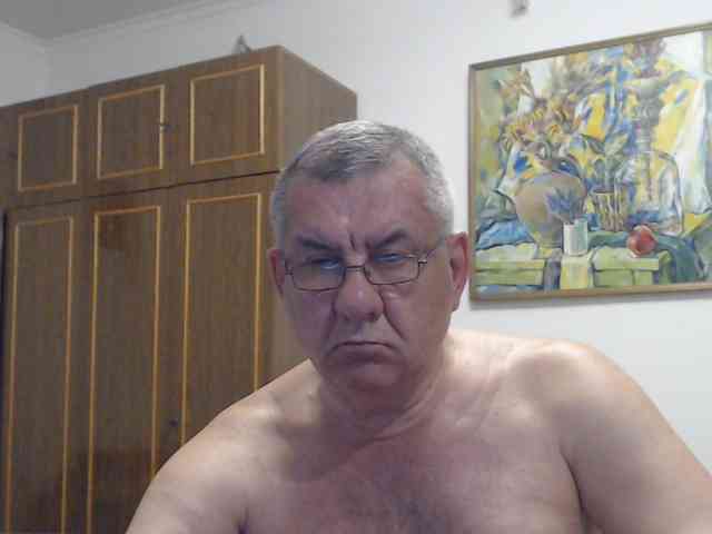 machomale3 Live Webcam on BongaCams