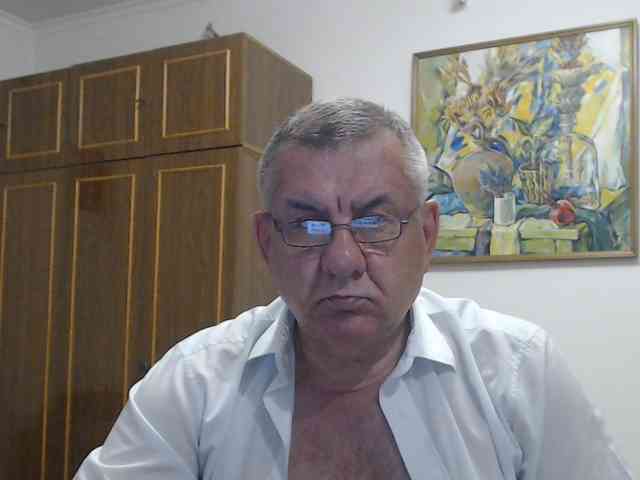 machomale3 Live Webcam on BongaCams