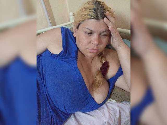 buniaya123 live cam on BongaCams