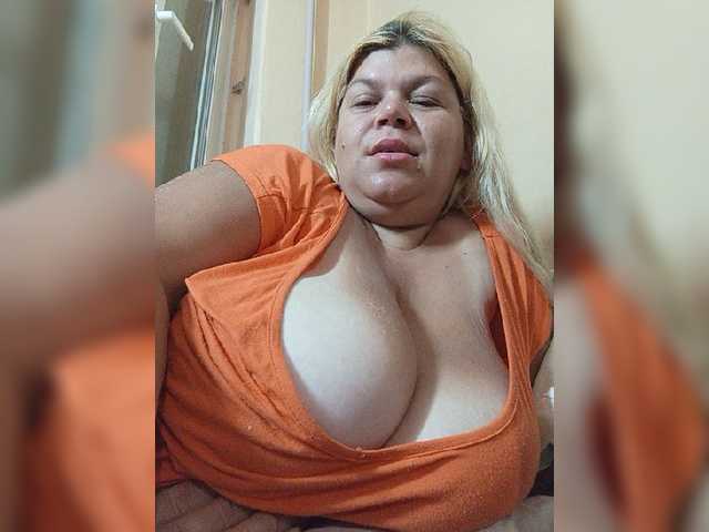 buniaya123 live cam