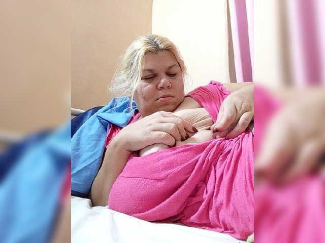 buniaya123 live cam on BongaCams