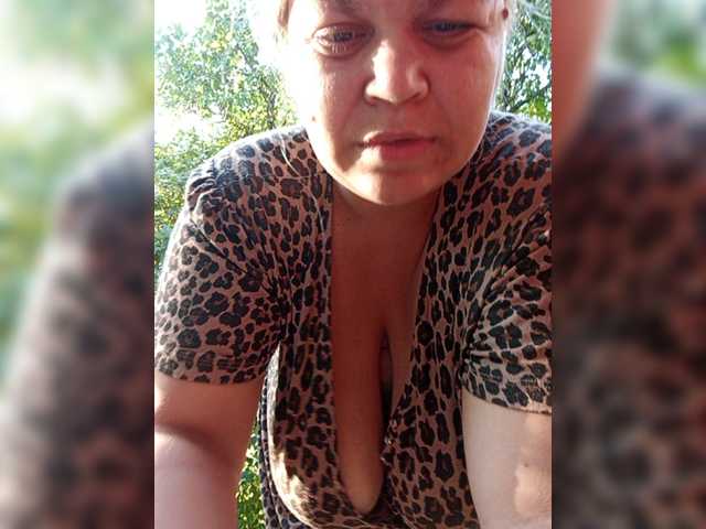 buniaya123 live cam on BongaCams