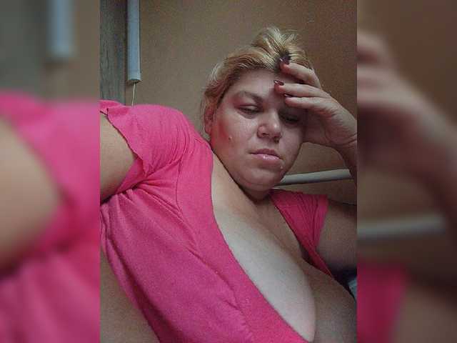 buniaya123 live cam on BongaCams
