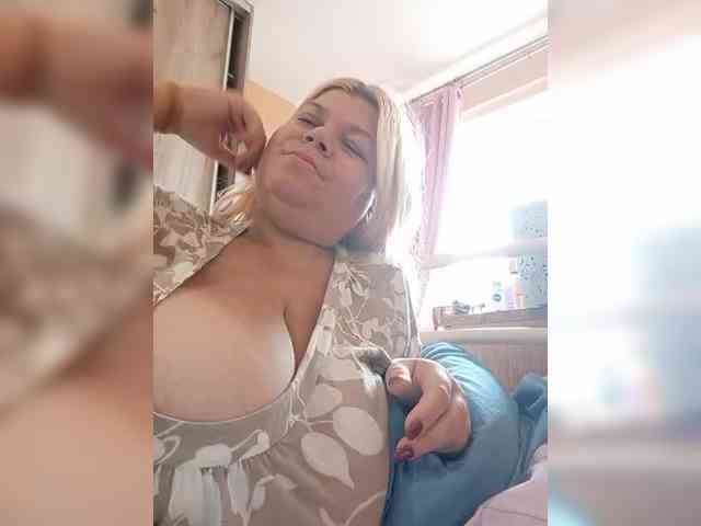 buniaya123 webcam