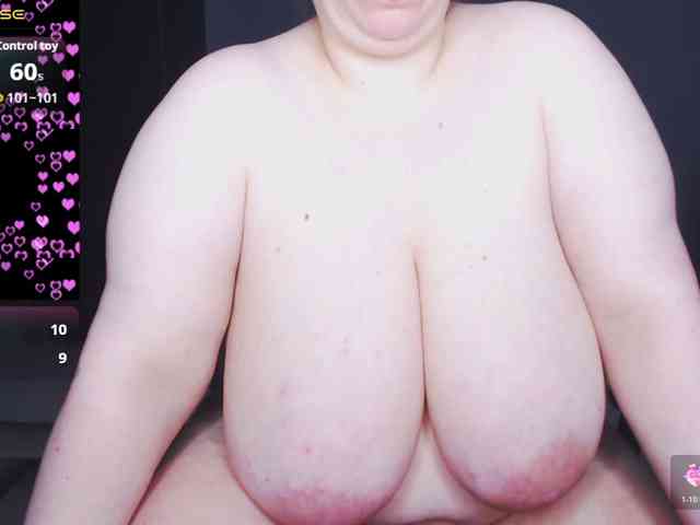 looking4love6969's live room