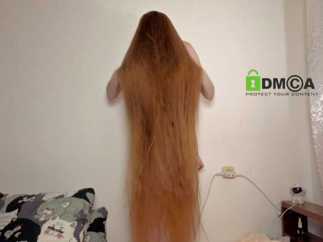 IzVraSheNka live cam on BongaCams