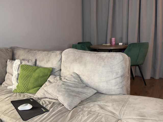 Coverme live cam on BongaCams