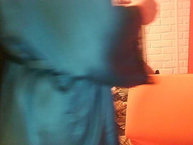 frediamond live show