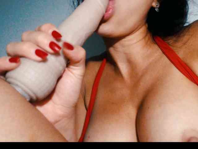 Eroticriver webcam