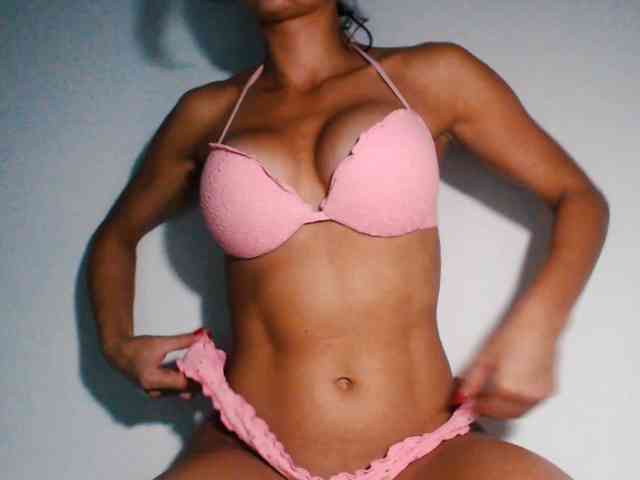 Eroticriver webcam