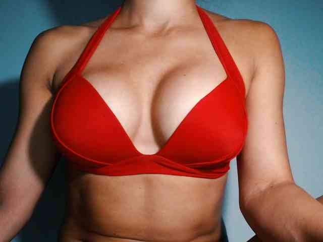 Eroticriver webcam