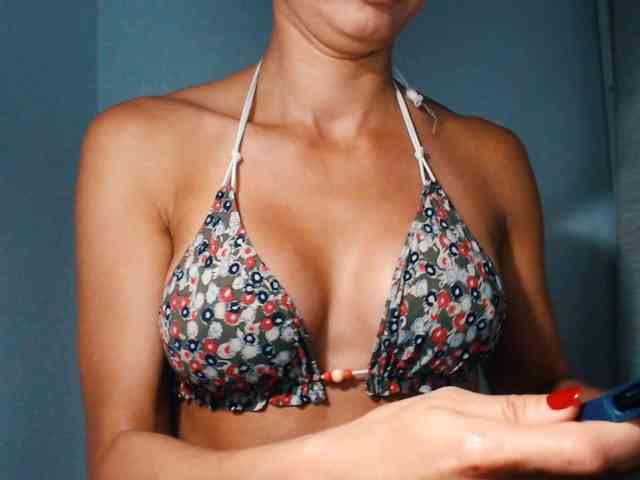 Eroticriver webcam