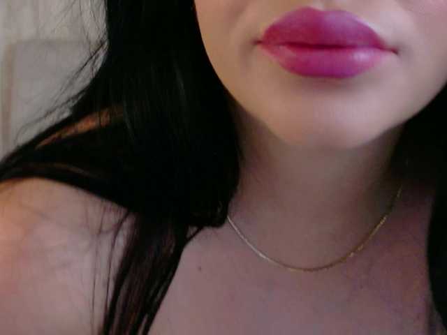 XKimoraX live webcam show