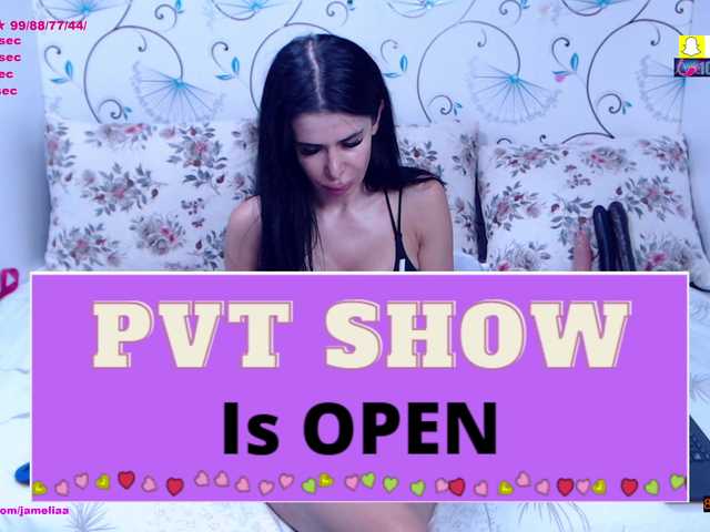 SpicyBrunnete live cam on BongaCams