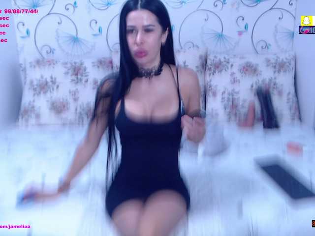 Live room thumbnail for trisha69