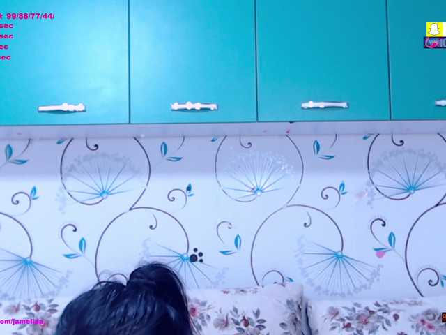 spicybrunnete live sex