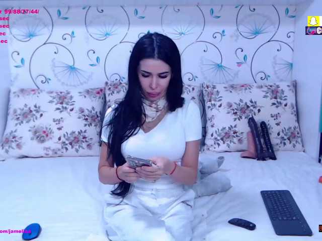 SpicyBrunnete live cam on BongaCams