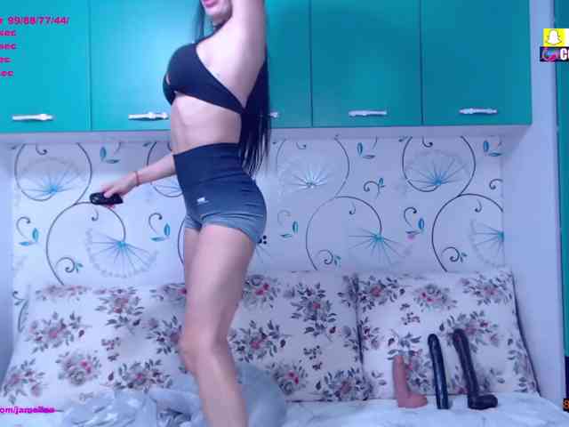 SpicyBrunnete - Girl 
