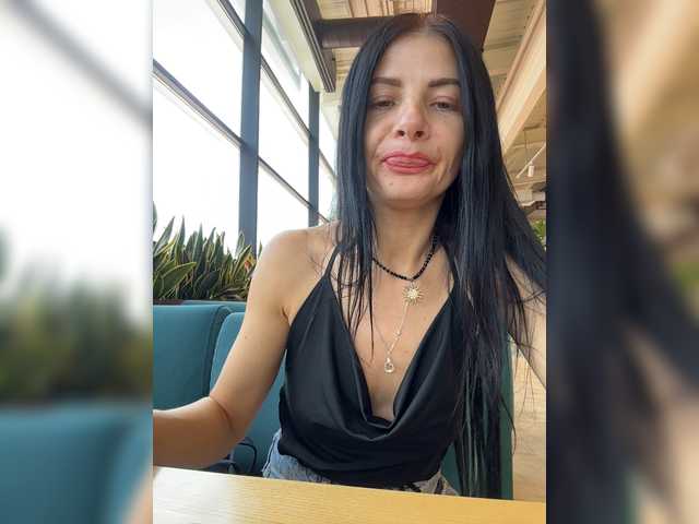 afinakaroli83 live sex show
