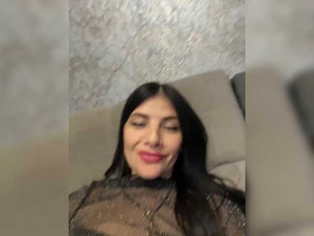 ALINABLACK live cam preview