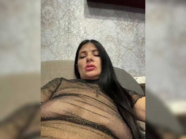 ALINABLACK live cam preview