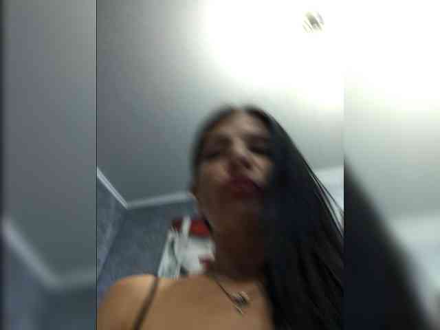 ALINABLACK webcam