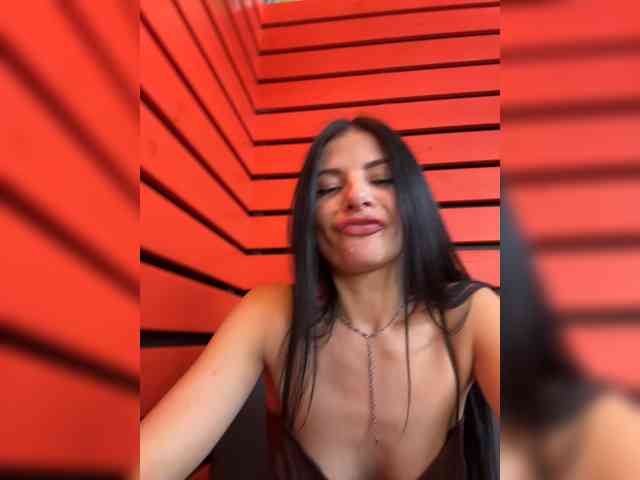 ALINABLACK webcam