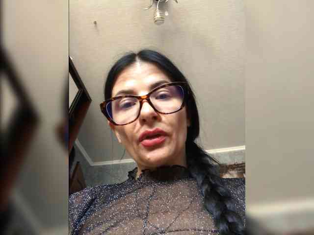 ALINABLACK webcam