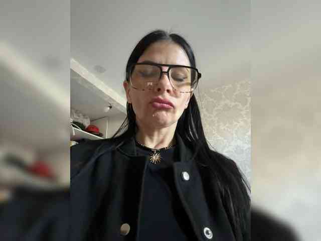 ALINABLACK webcam