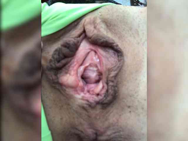 ALINABLACK webcam