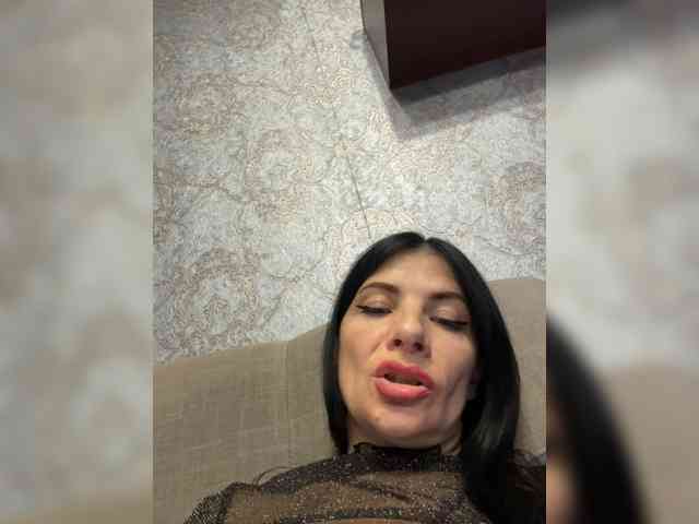 ALINABLACK webcam
