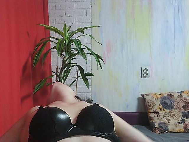 YesBabyYes live cam on BongaCams