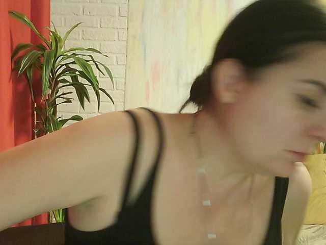 WitchWorld live cam preview