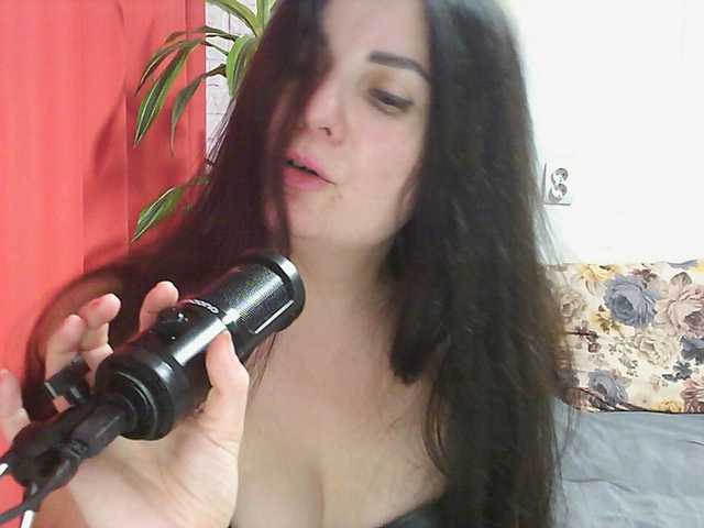 YesBabyYes live cam on BongaCams