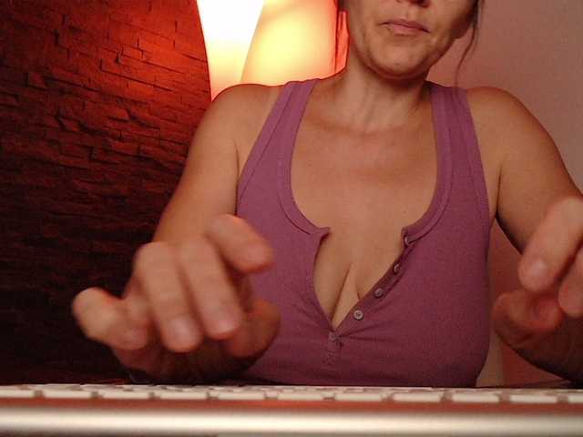 sultriness