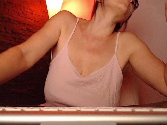 sultriness live cam on BongaCams