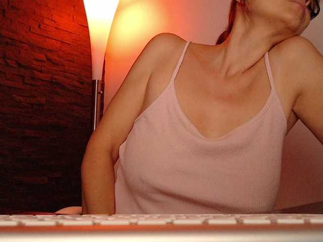 sultriness live cam on BongaCams