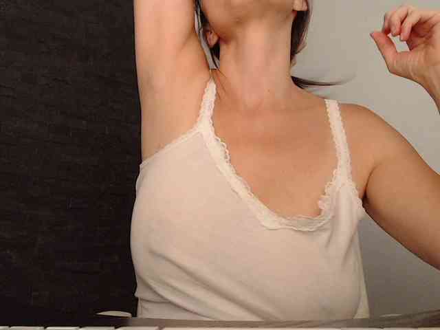 Ms_Sultriness webcam