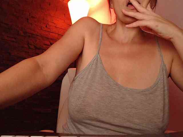 Ms_Sultriness webcam